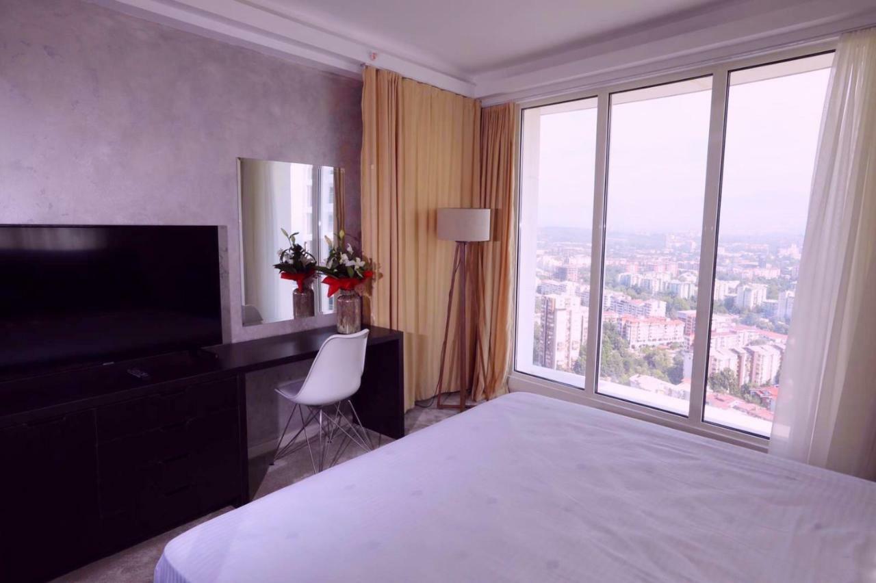 33Rd Floor Luxury Apartment Spa & Fitness Skopje Exterior foto