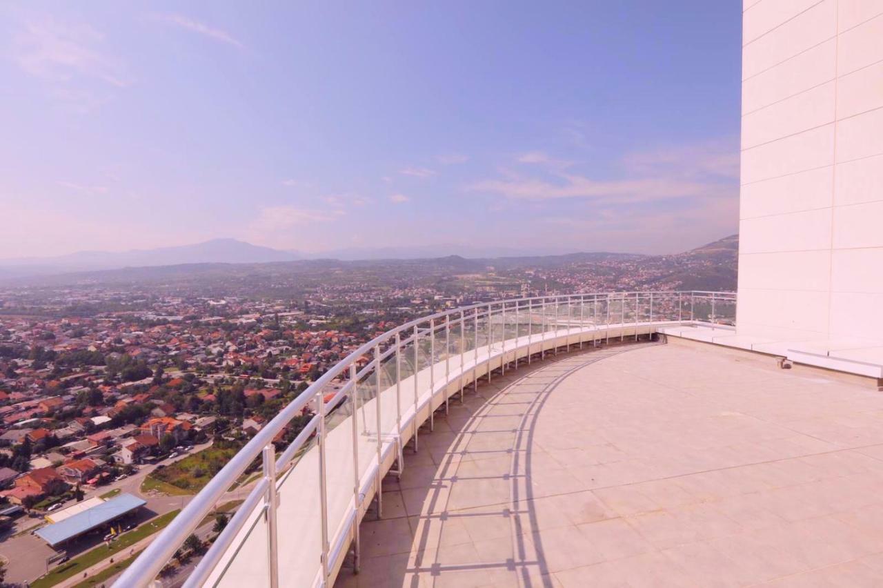 33Rd Floor Luxury Apartment Spa & Fitness Skopje Exterior foto